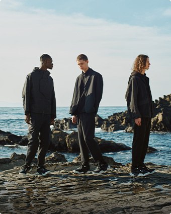 WHITE MOUNTAINEERING
