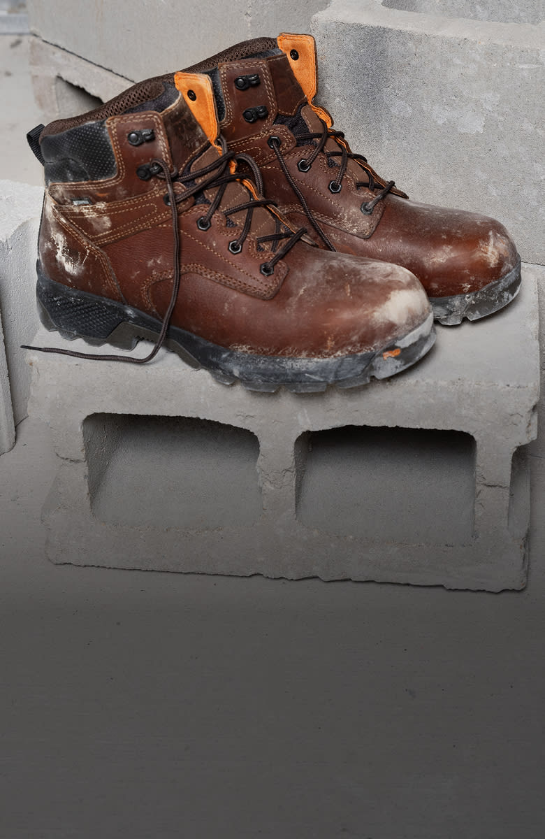 TiTAN™ EV work boot