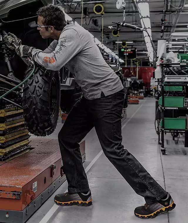 Manufacturing & Warehousing Hero Banner Mobile