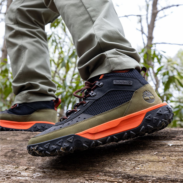 MODERATE TRAIL MODERATE OBSTACLES, VARIED TERRAIN, BALANCED CHALLENGE.
