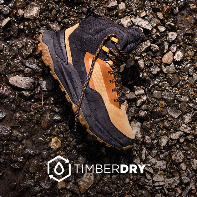 WATERPROOF. A waterproof membrane made with 50% recycled plastic locks water out.