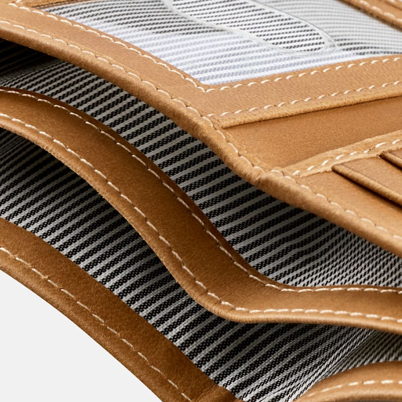 Мужские кошельки Timberland Men's Smooth Leather Trifold Wallet — фото 3