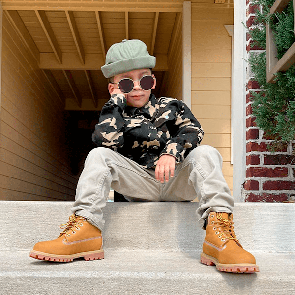 Boys blue timberland boots best sale