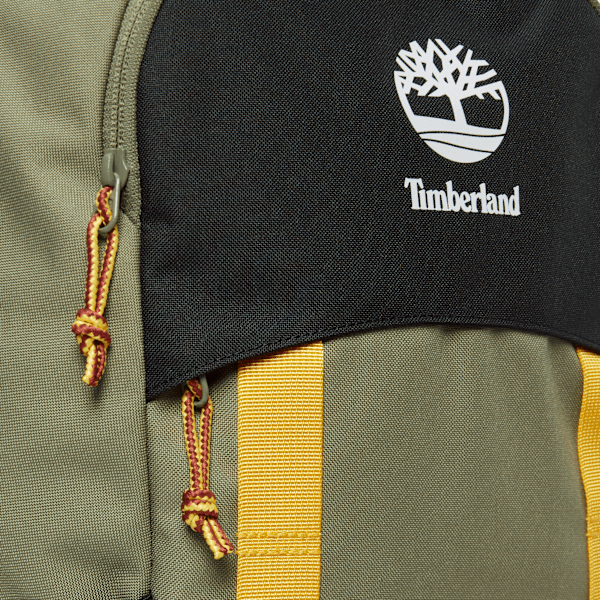 Calverton 26-Liter Backpack