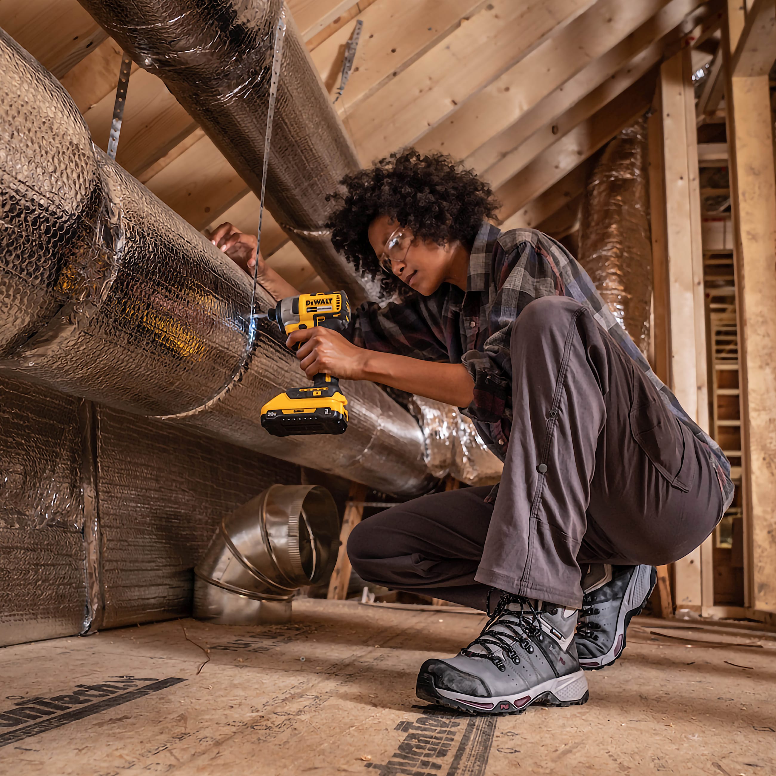 Womens Switchback Composite Toe Waterproof Work Boot TBL GreyPurple ALT1