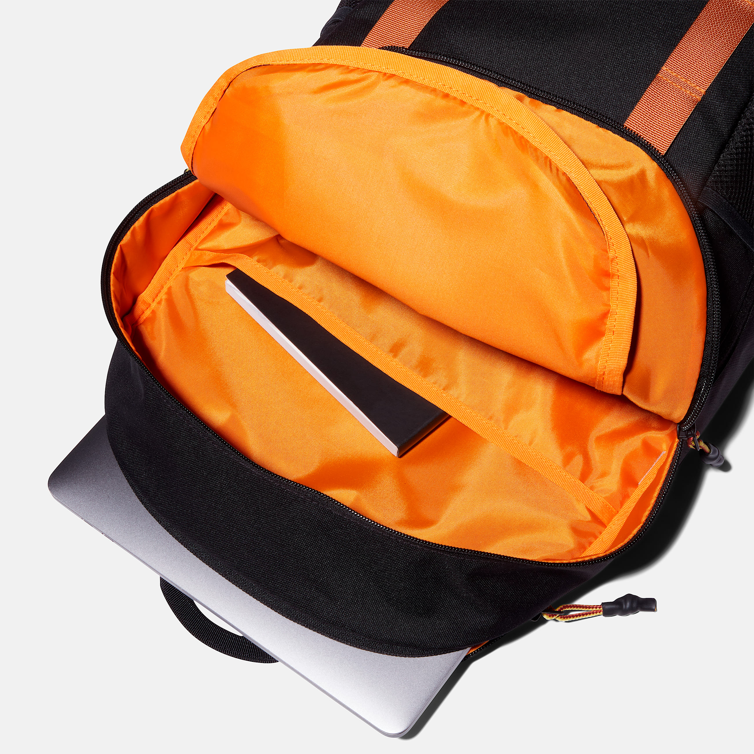 Calverton 26Liter Backpack TBL Black ALT1