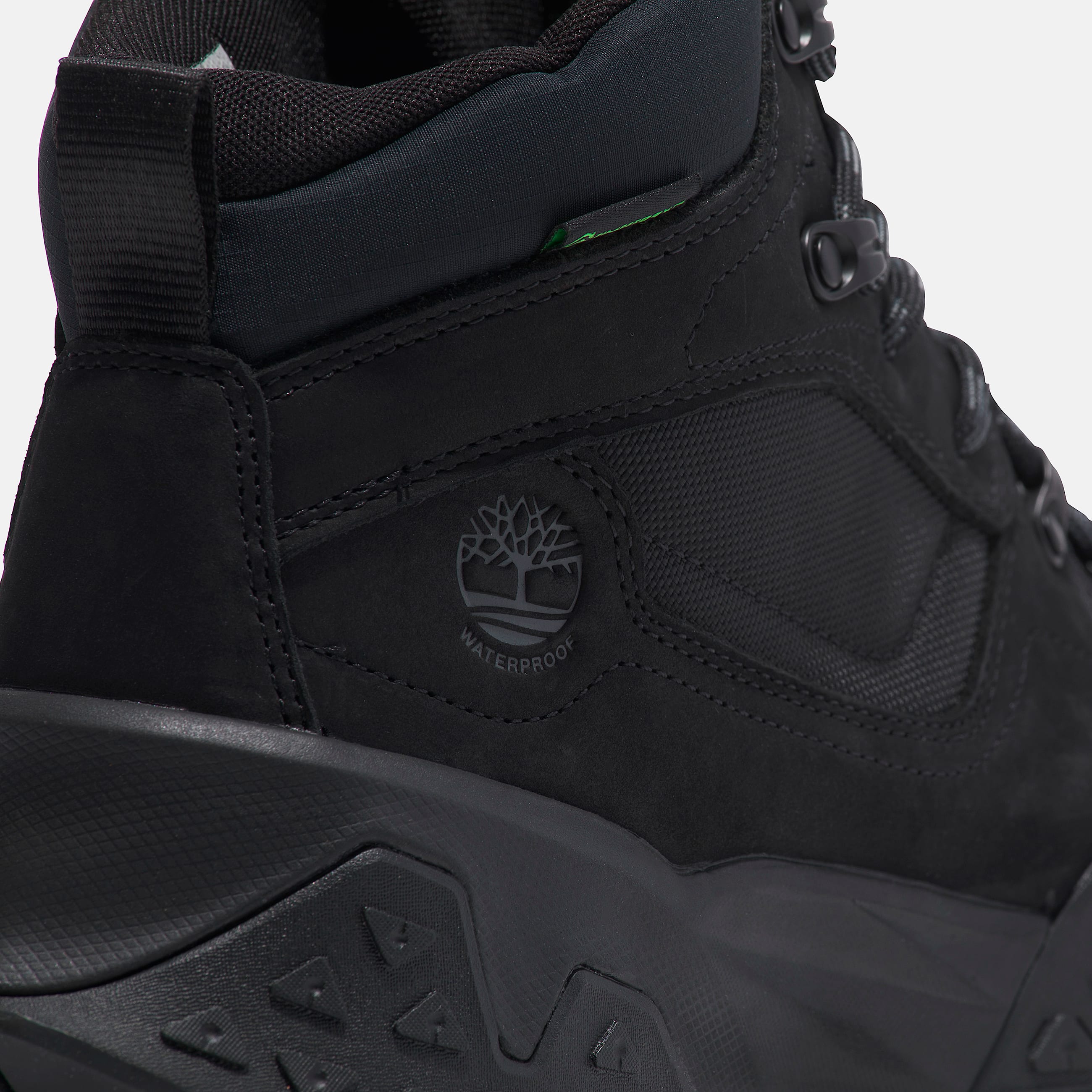 Mens Motion Scramble Mid LaceUp Waterproof Hiker TBL Black Nubuck ALT7