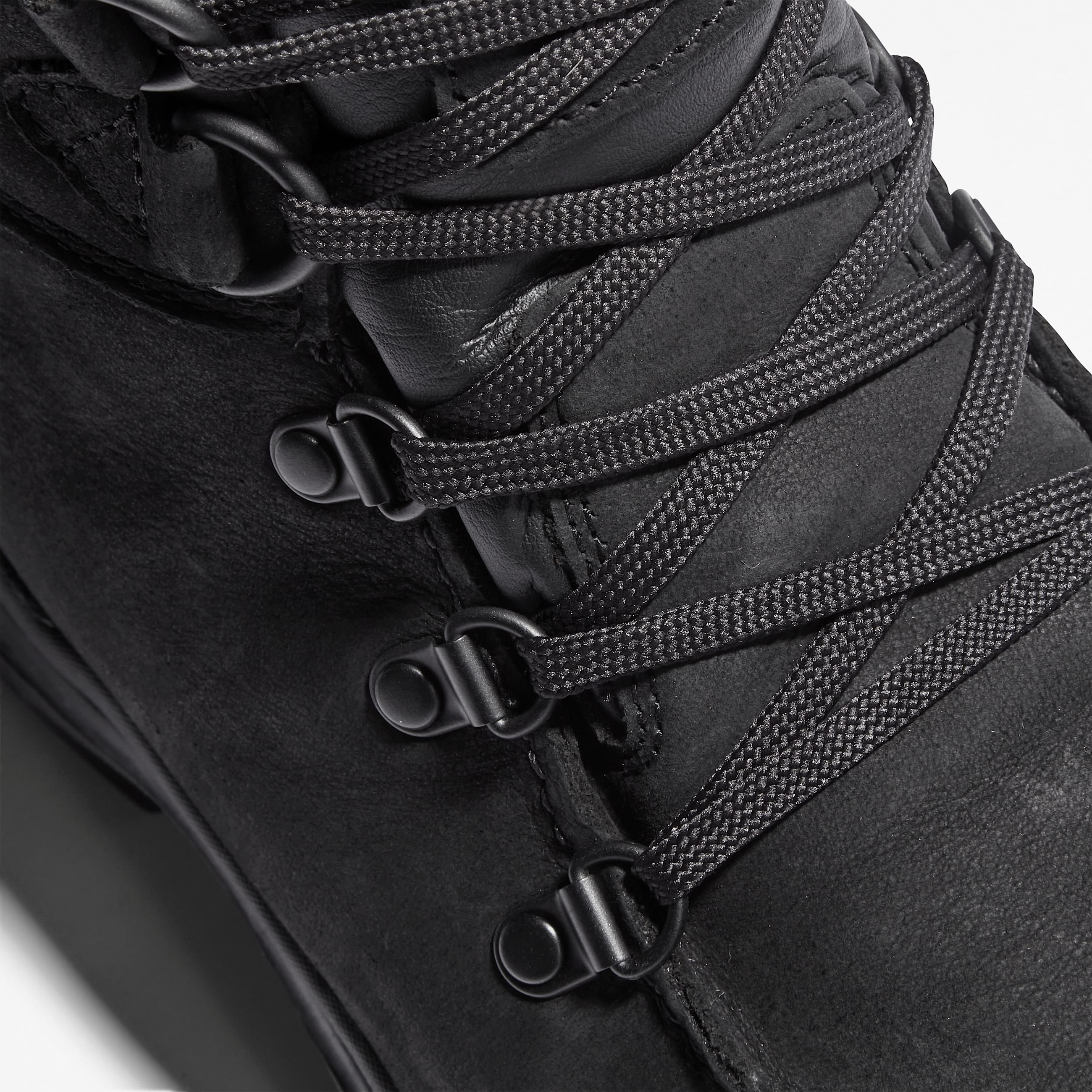 Mens Chillberg Waterproof Hiking Boot TBL Blackout Nubuck ALT6