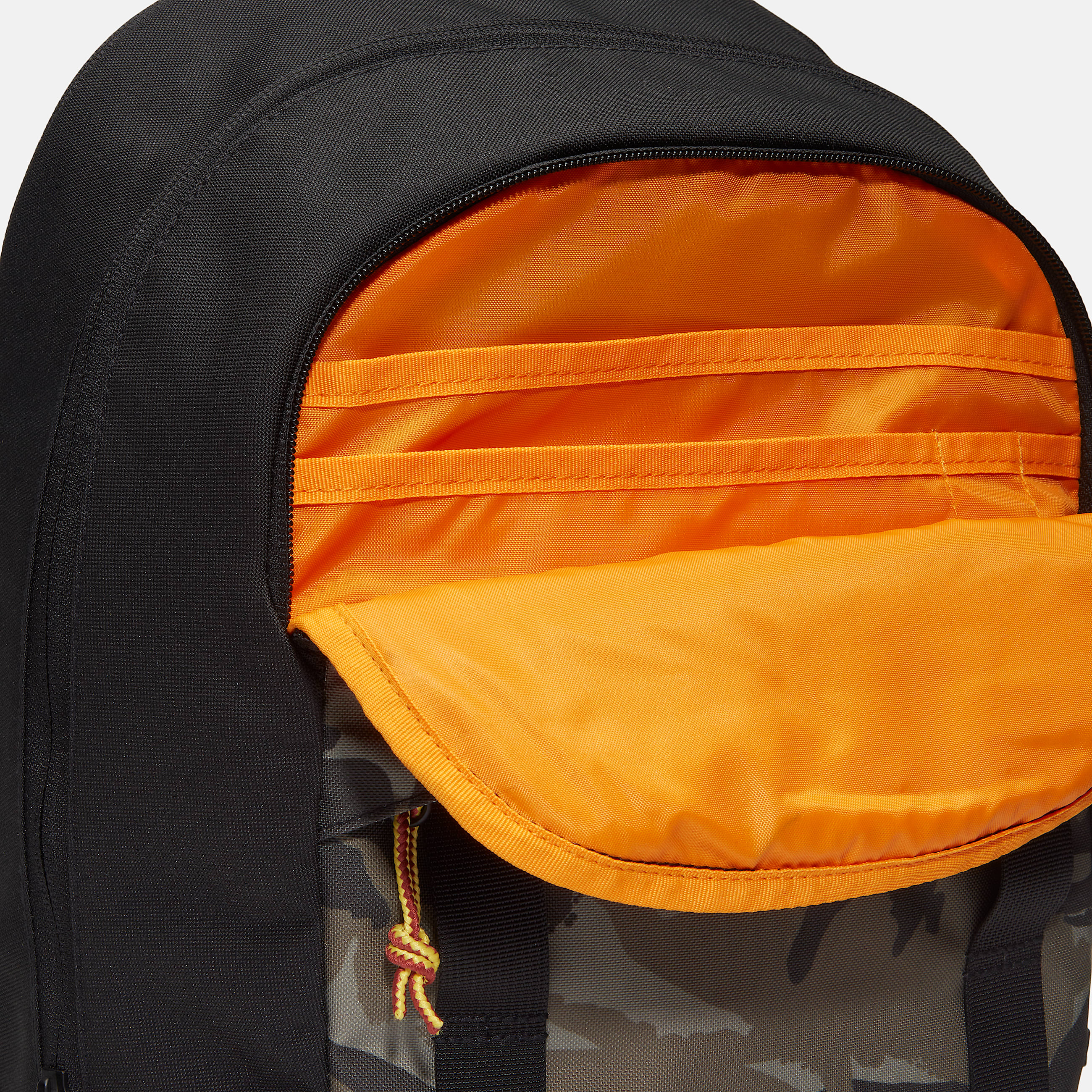 Mochila Calverton 26 litros TBL Camuflaje de hojas ALT3