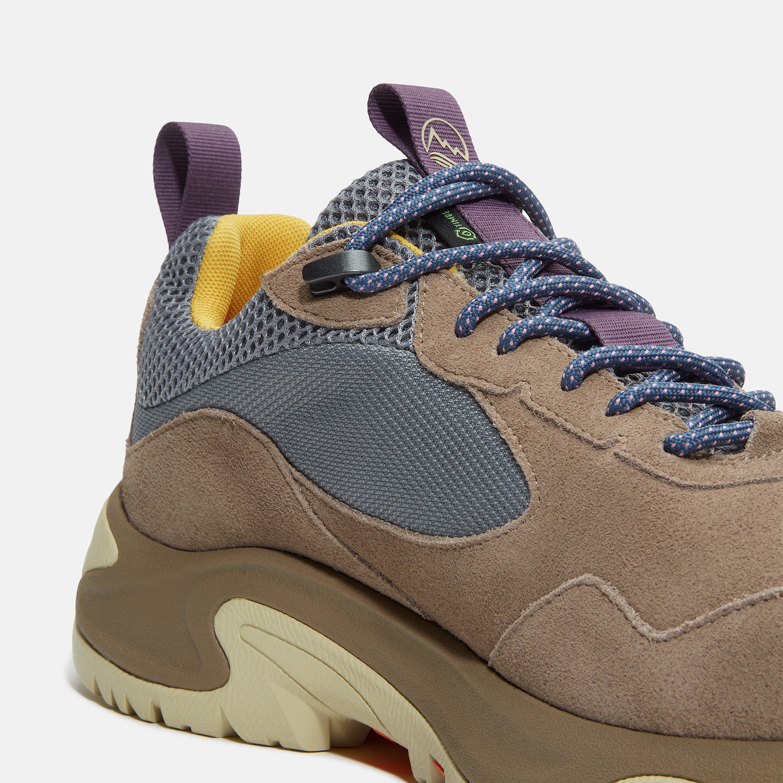 Mens Mt Maddsen Peak Low Waterproof Hiking Boot TBL Medium Beige MeshGrey ALT7