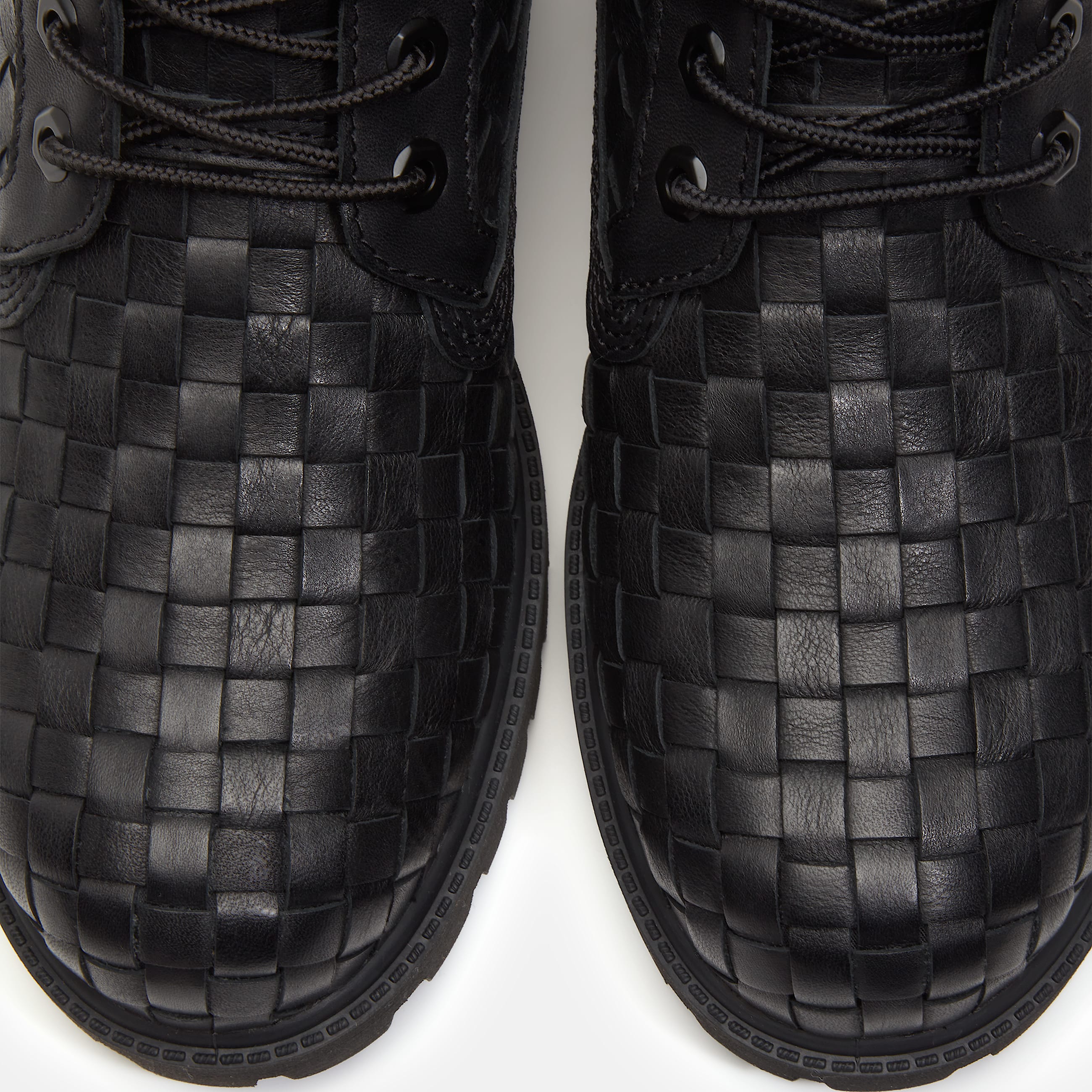 Premium Timberland 6Inch Boot TBL Black FullGrainBlack ALT7