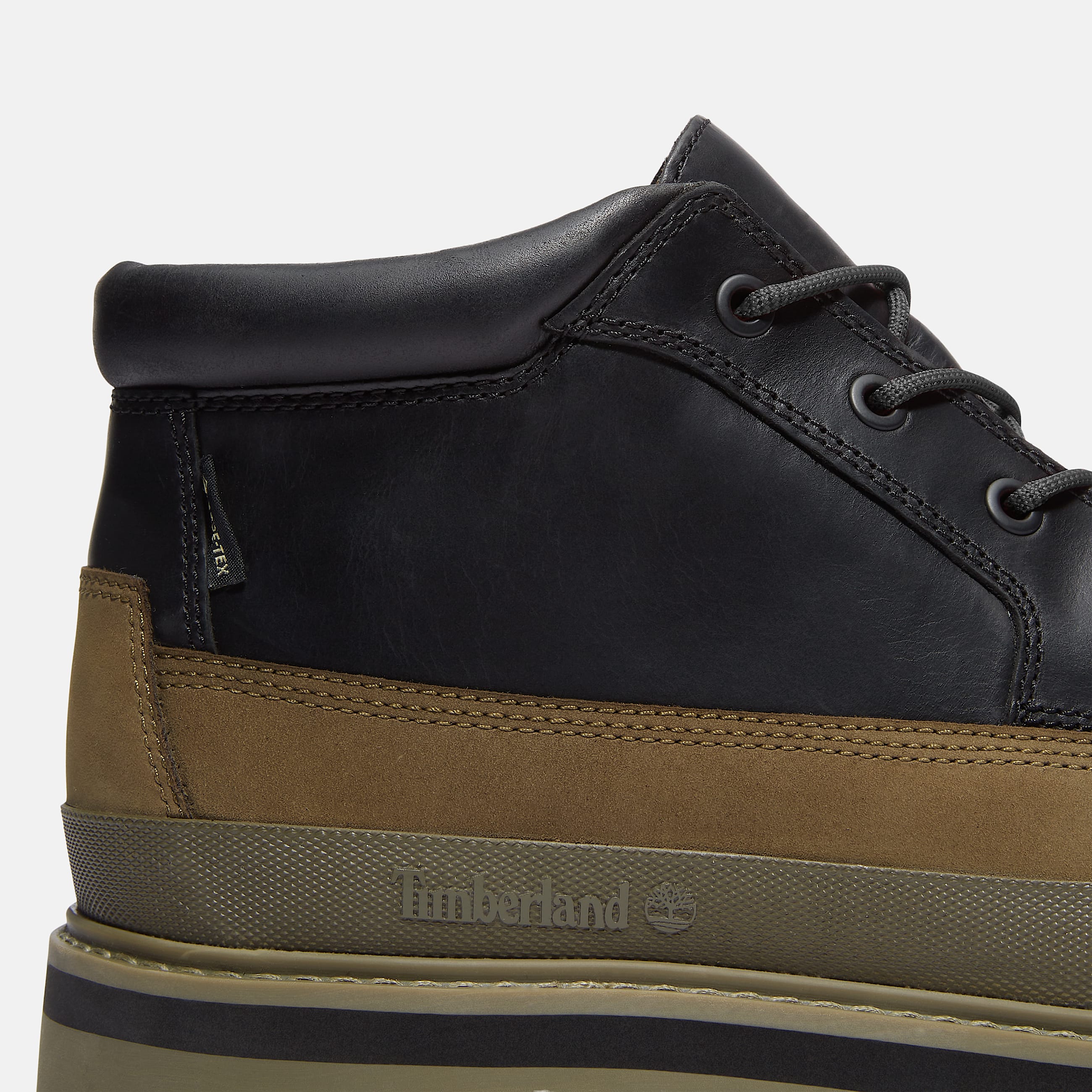 timberland chukka goretex