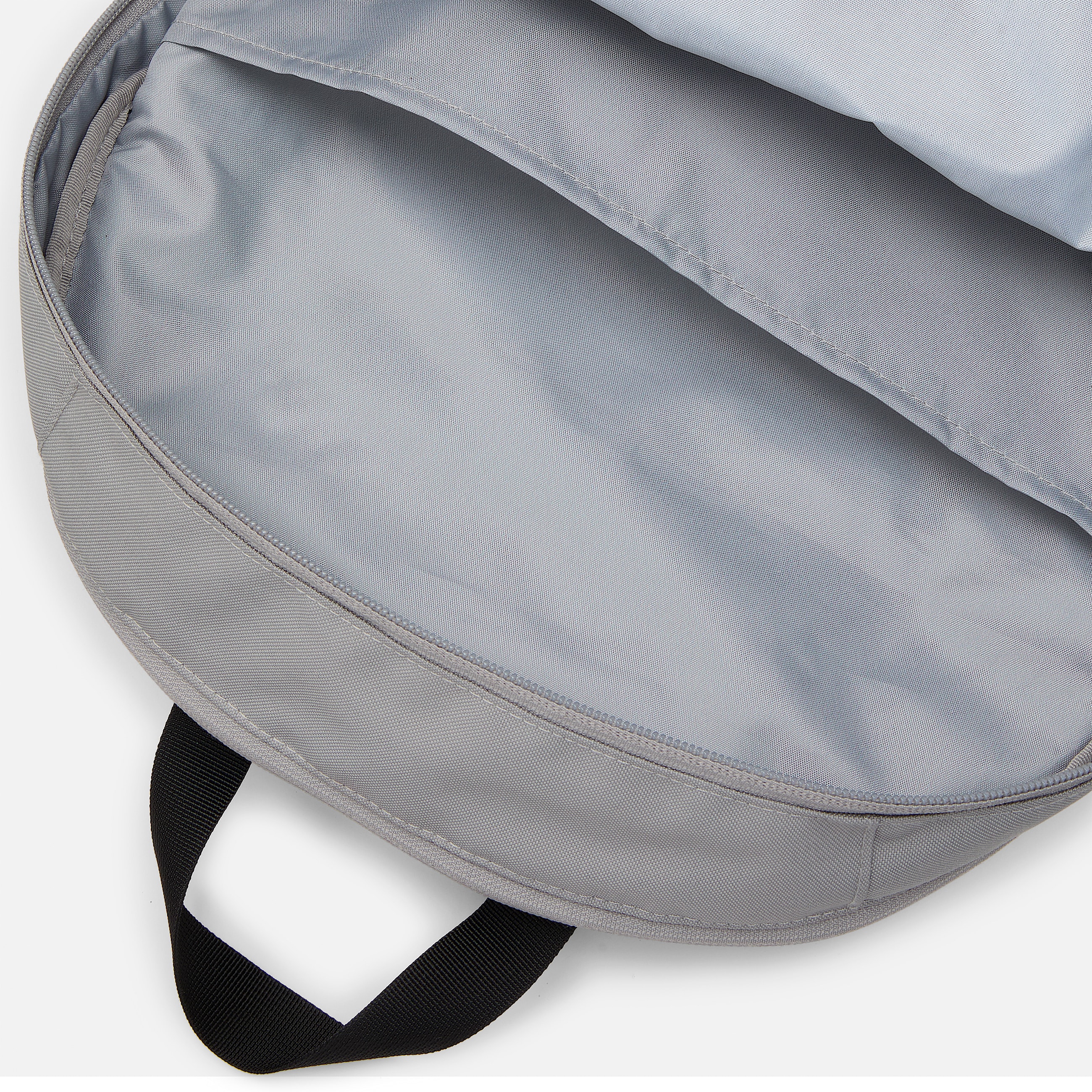 Outdoor 28Liter Backpack TBL Grey Flannel ALT1