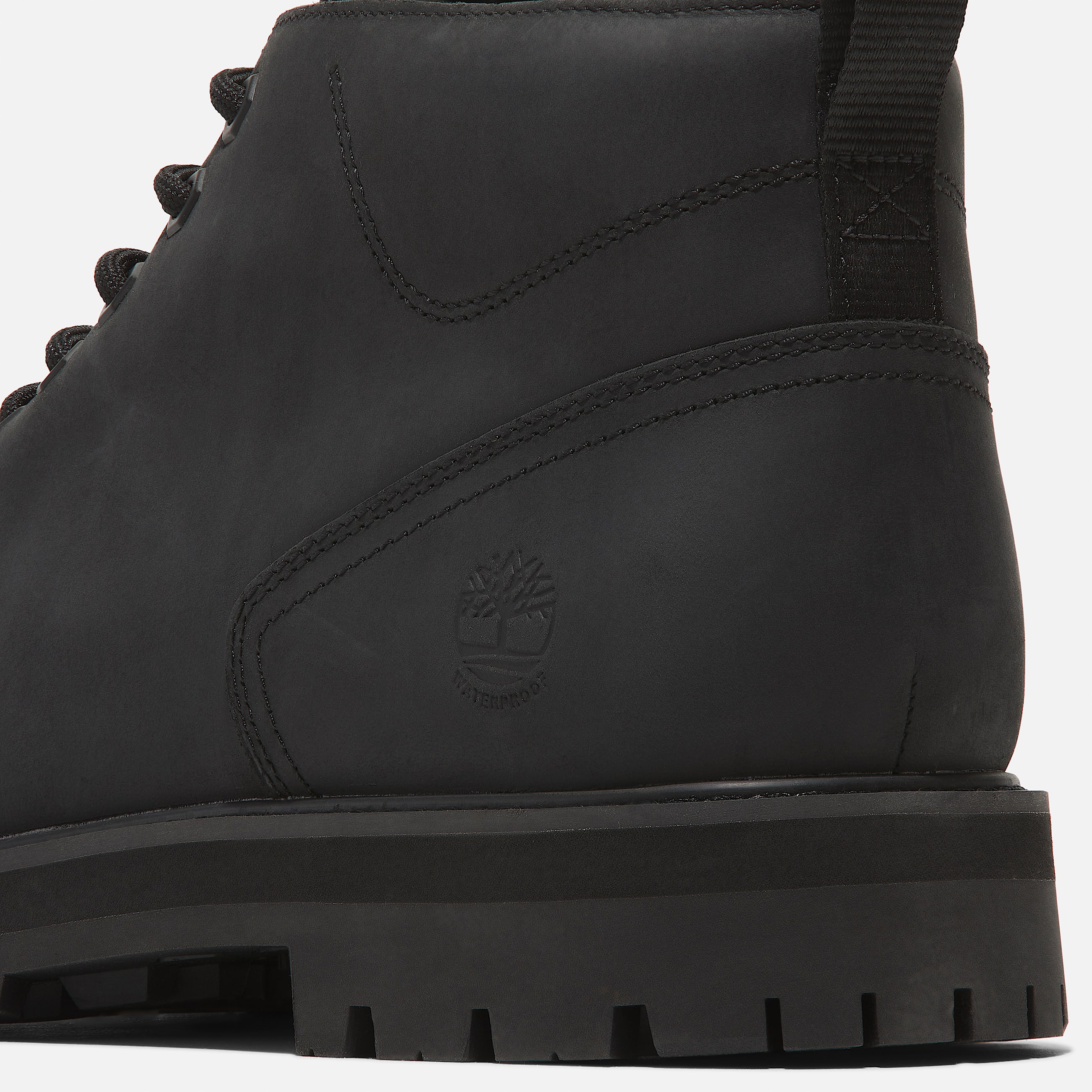 Chukka lac impermable Britton Road  tige mihaute pour hommes TBL Cuir pleine fleur noir ALT7