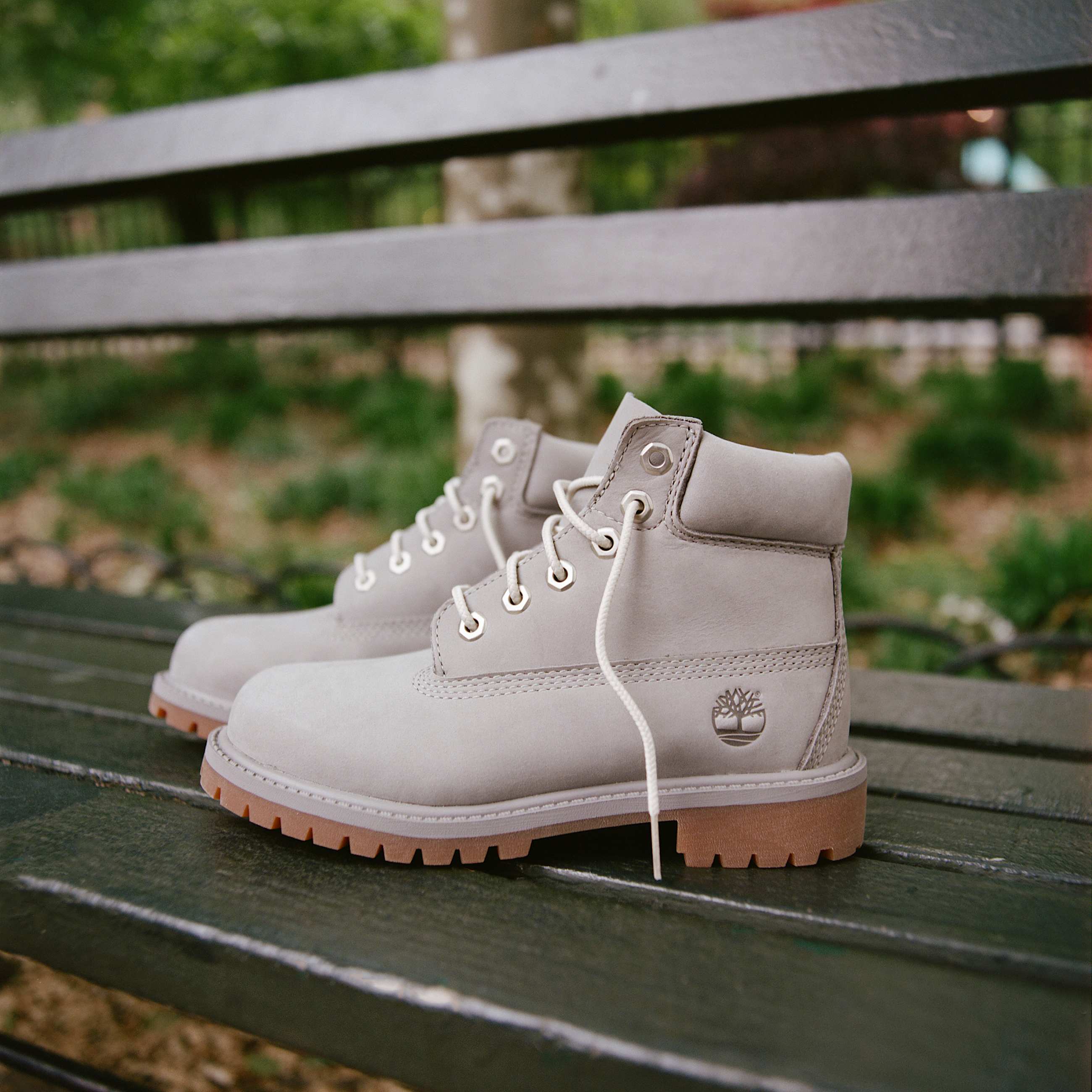 Botas impermeables Timberland Premium de 6 pulgadas para Nios TBL Nobuck gris medio ALTA