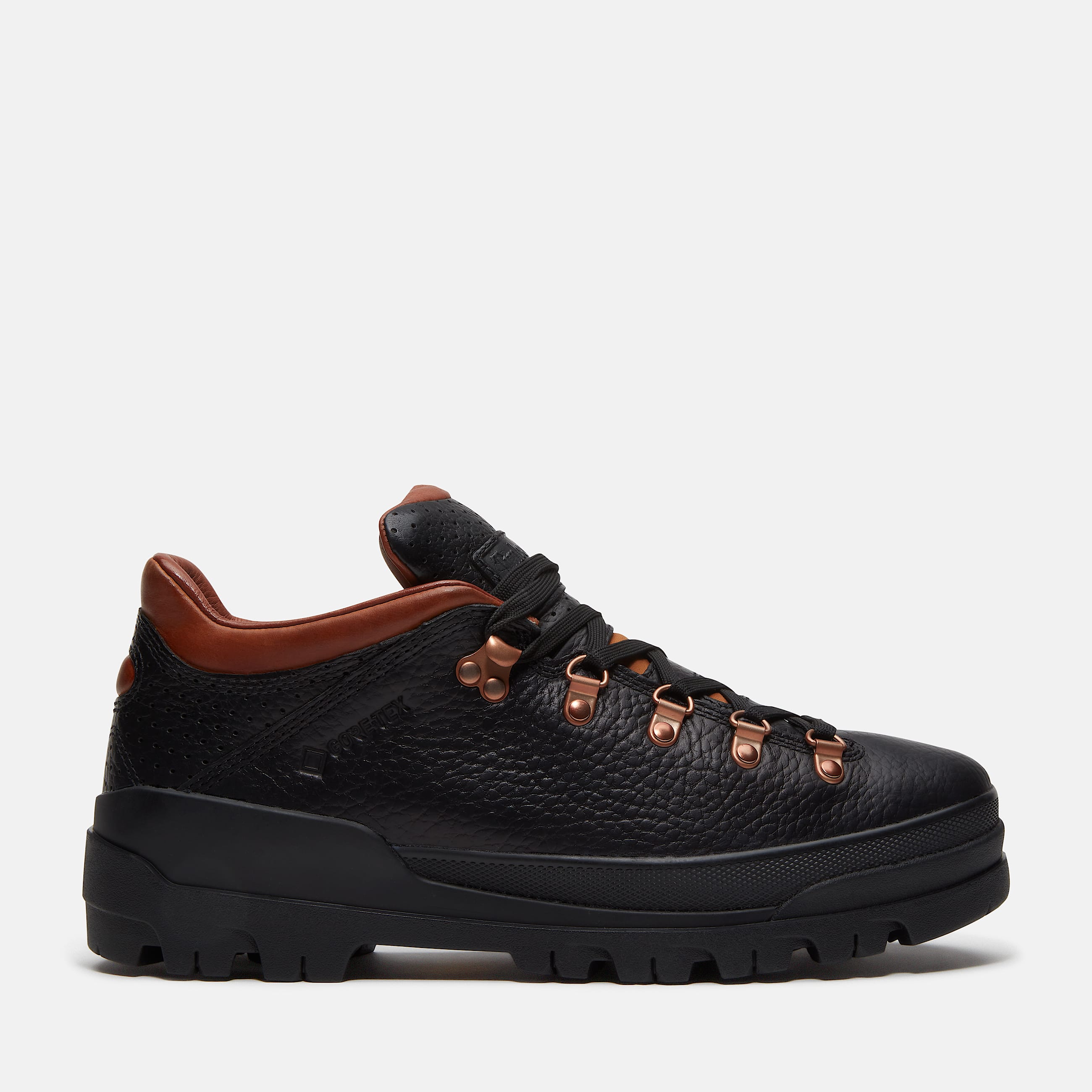 Mens World Hiker Low with GORETEX Membrane TBL Black FullGrainRust HERO