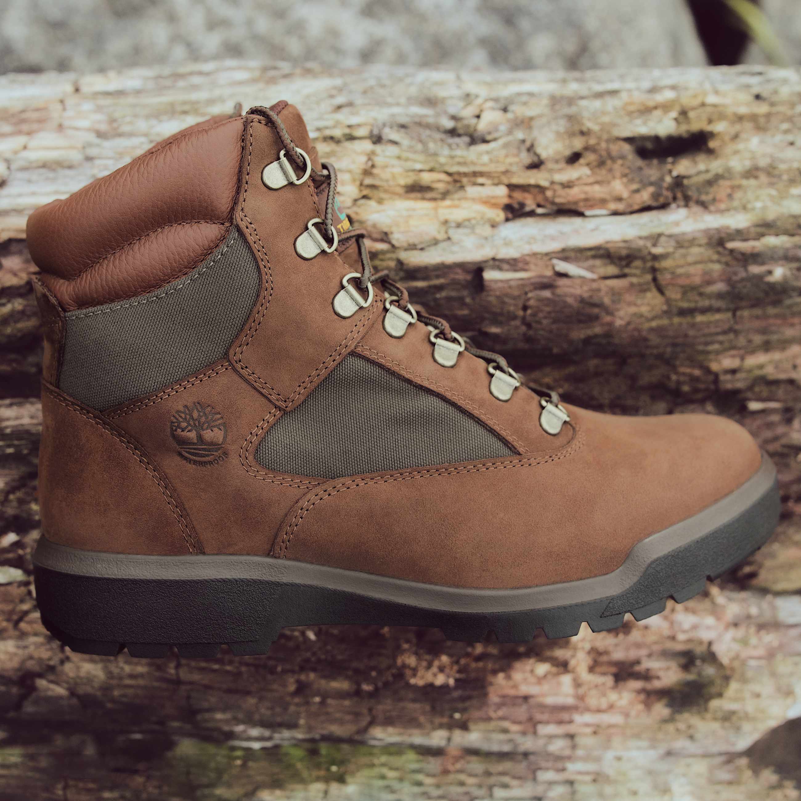 Botas de campo de media altura impermeable rediseada para Hombre TBL Nobuck marrn oscuro ALTA