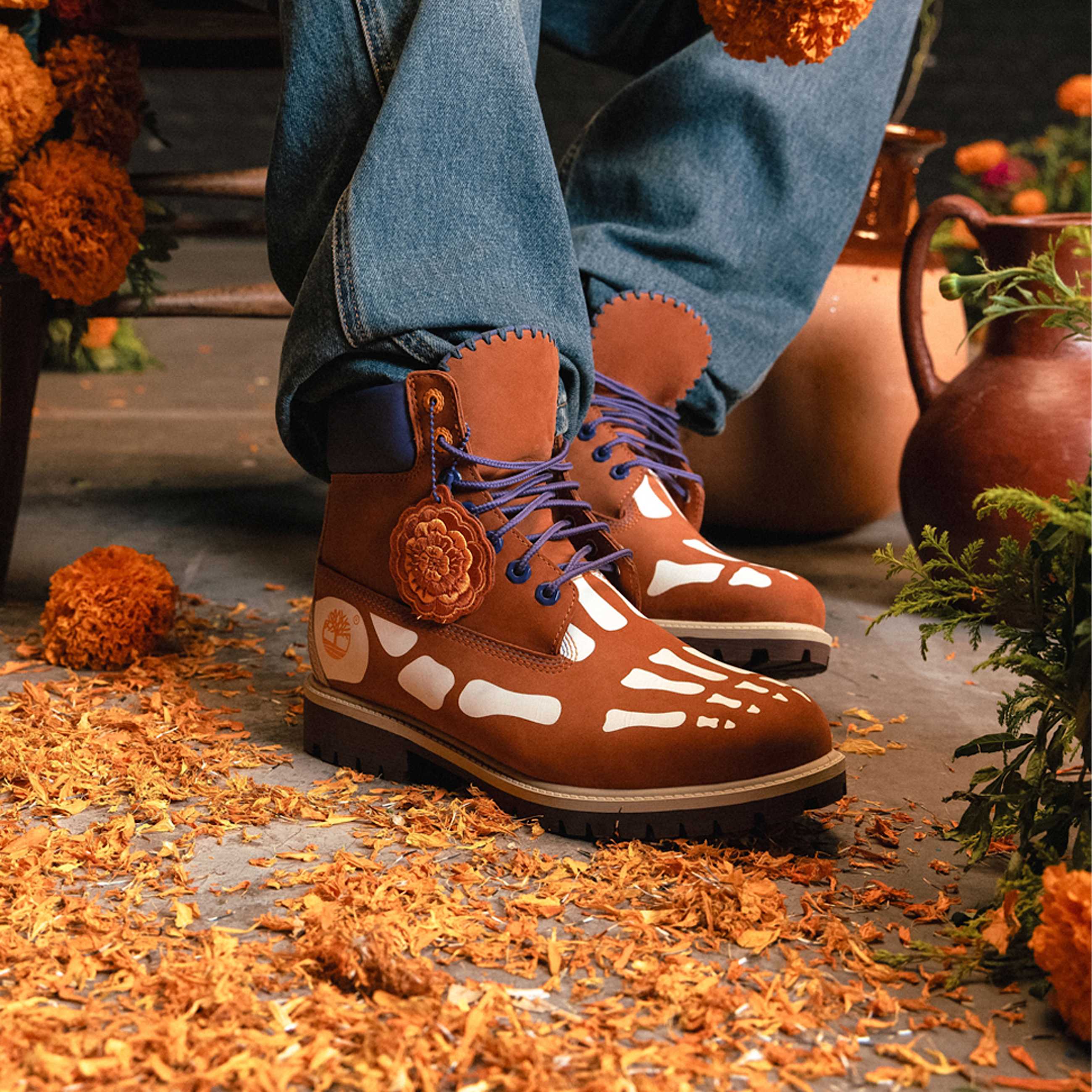 Mens Da de Muertos 6Inch Boot TBL Dark Orange Nubuck ALTB