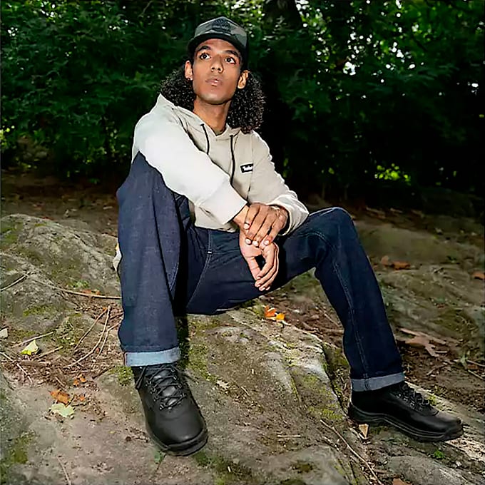 Mens White Ledge Mid Waterproof Hiking Boot TBL Black ALT9