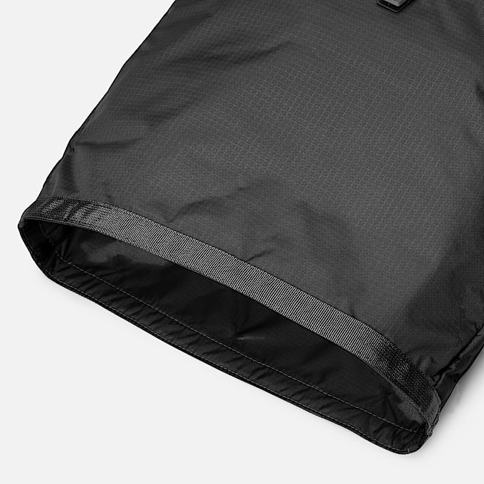 Performance 28Liter Hiking Backpack TBL Black ALT1