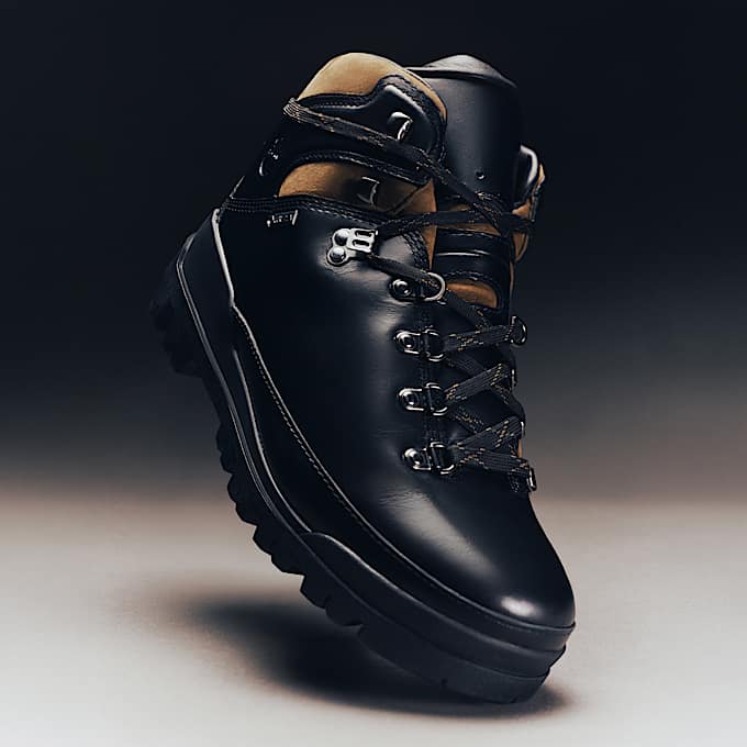 Mens World Hiker with GORETEX Membrane TBL Black FullGrainOlive ALTA