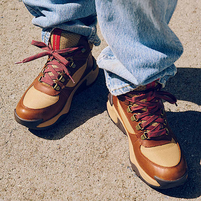 Womens Mt Maddsen Peak Waterproof Hiking Boot TBL Rust FullGrain ALTA