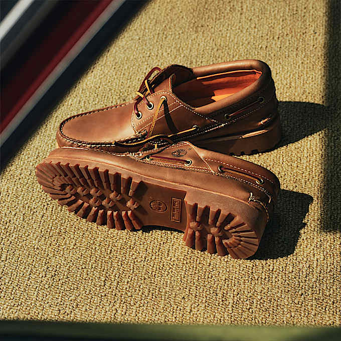 Mens Timberland Authentic 3Eye Lug Handsewn Boat Shoe TBL Medium Brown FullGrainMedium Brown ALTA