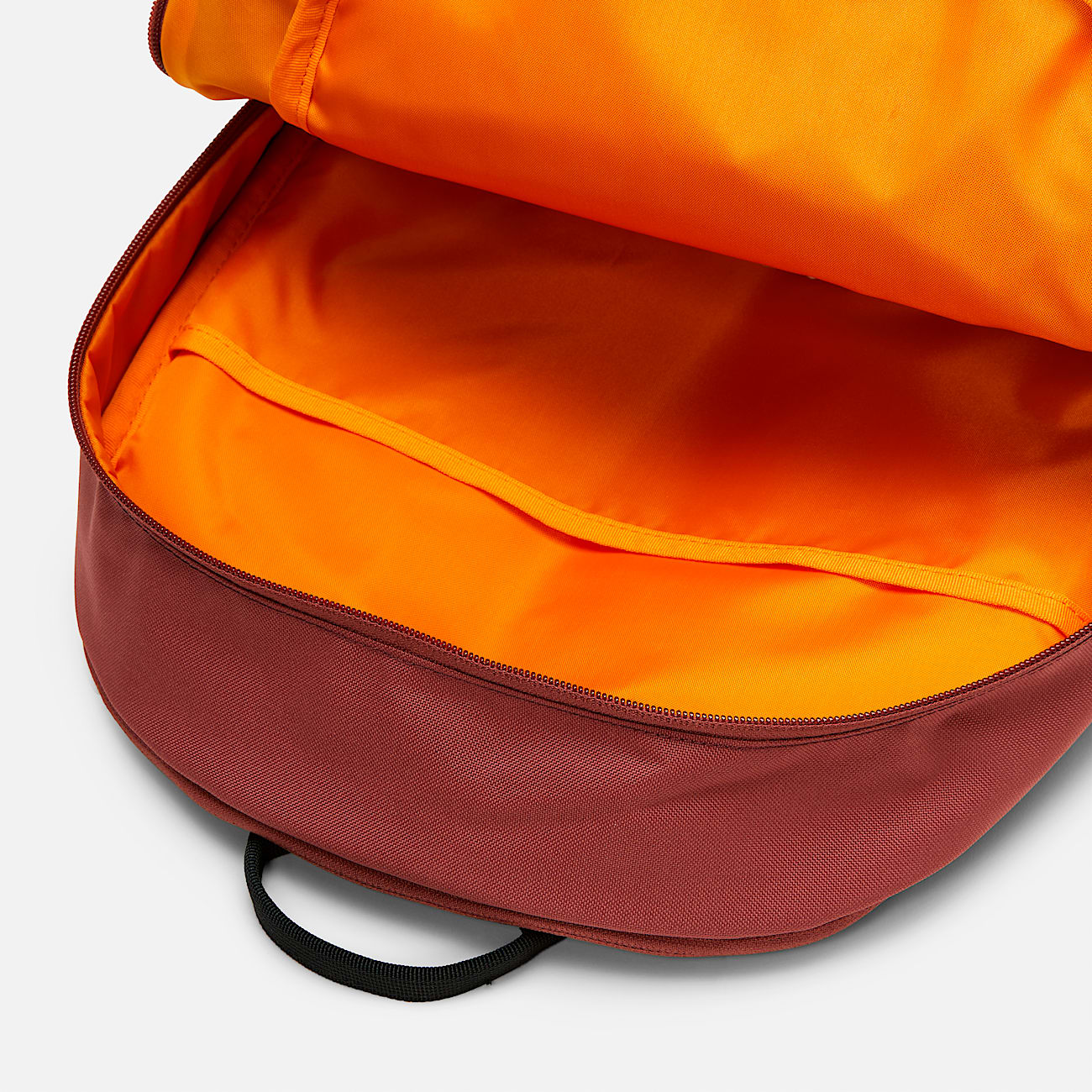 Calverton 26Liter Backpack TBL Apple Butter ALT1