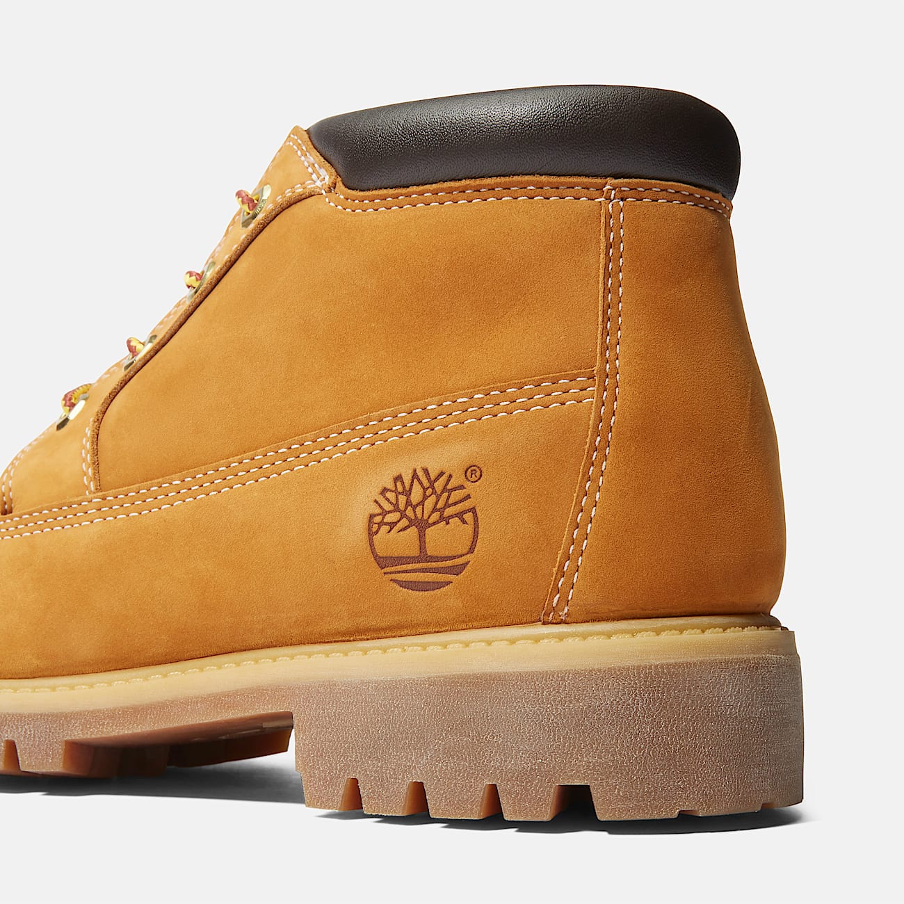 Men's Timberland® Heritage Mid Waterproof Chukka Boot