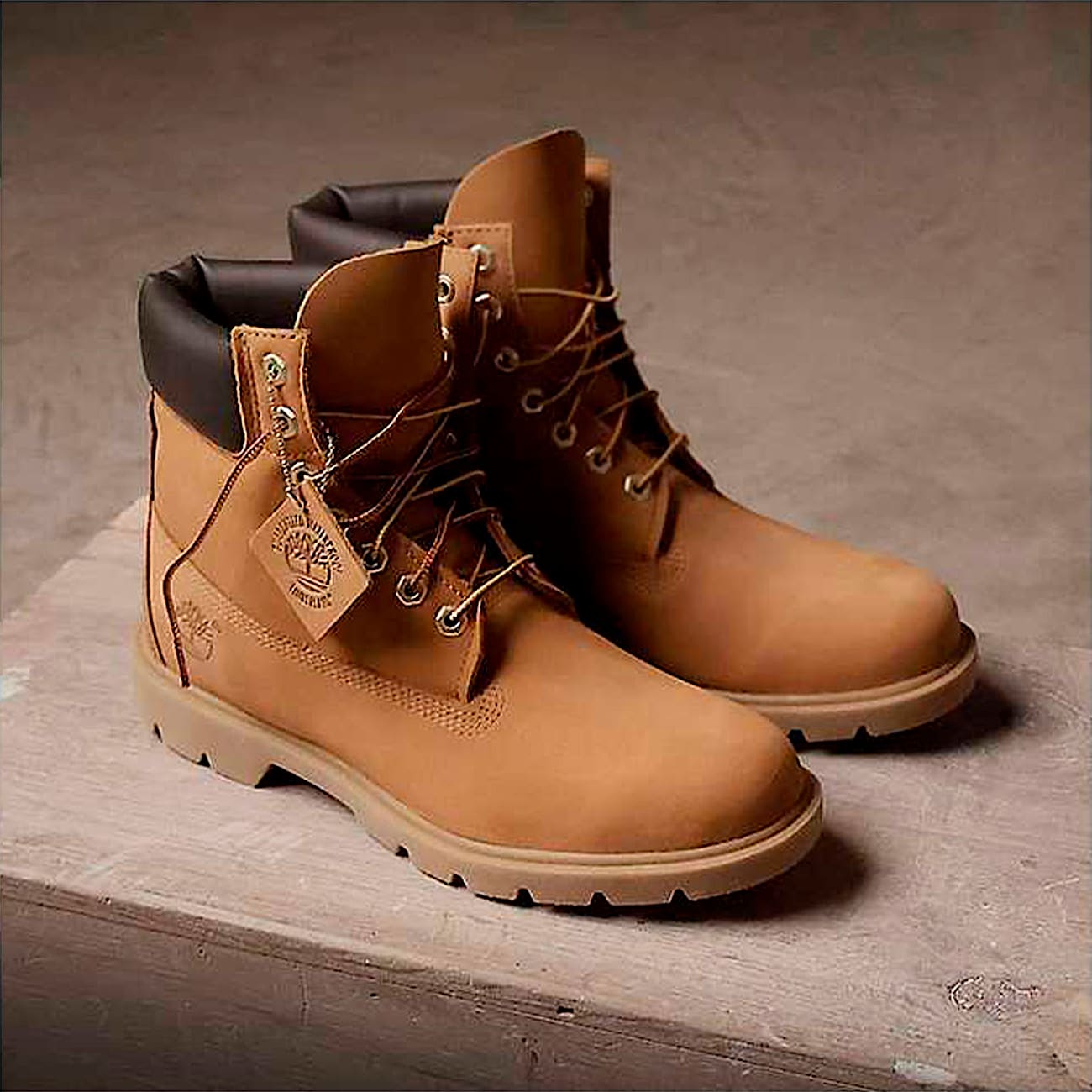 Botas para Hombre Timberland® Classic 6" Waterproof - 2