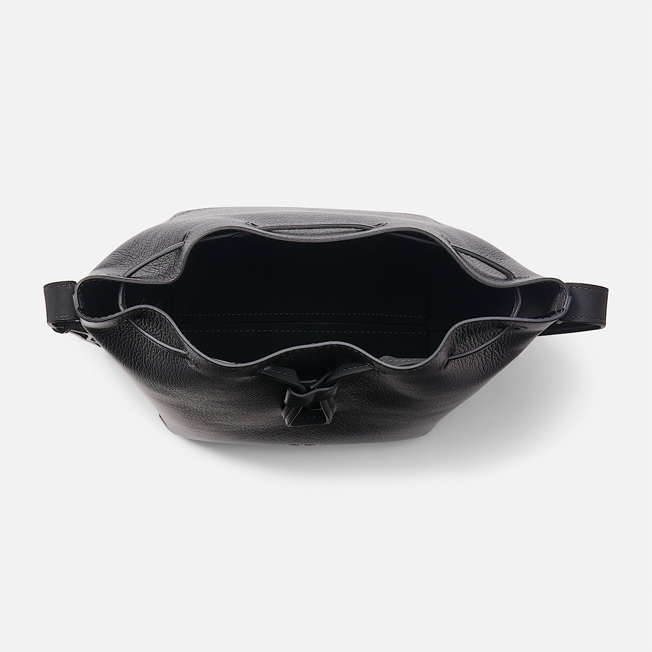 Womens Tuckerman Leather Bucket Bag TBL Black ALT1