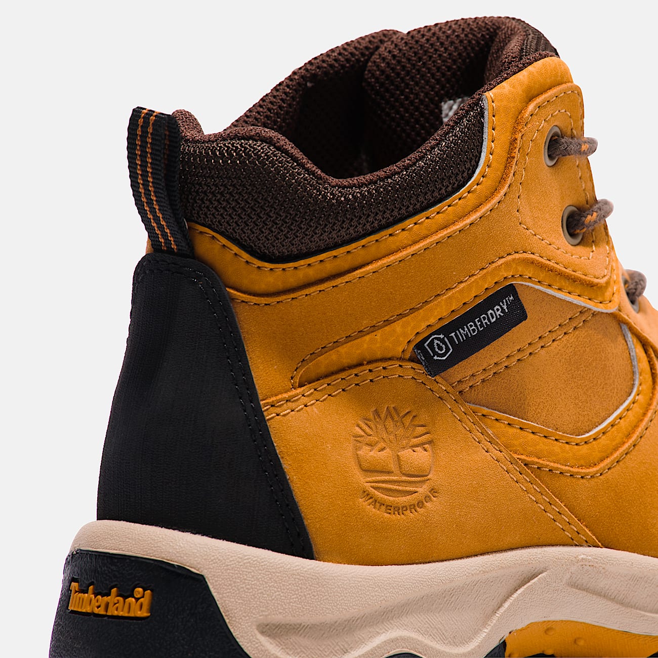 Junior Mt Maddsen Waterproof Mid Hiking Boot TBL Wheat Nubuck ALT7