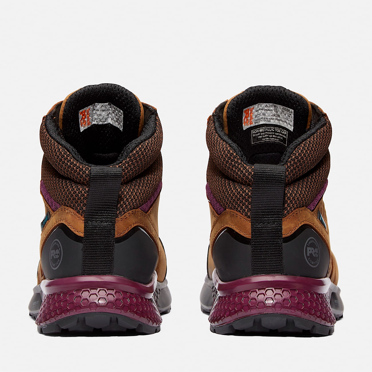 Women's Reaxion Composite Toe Waterproof Work Sneaker - 5