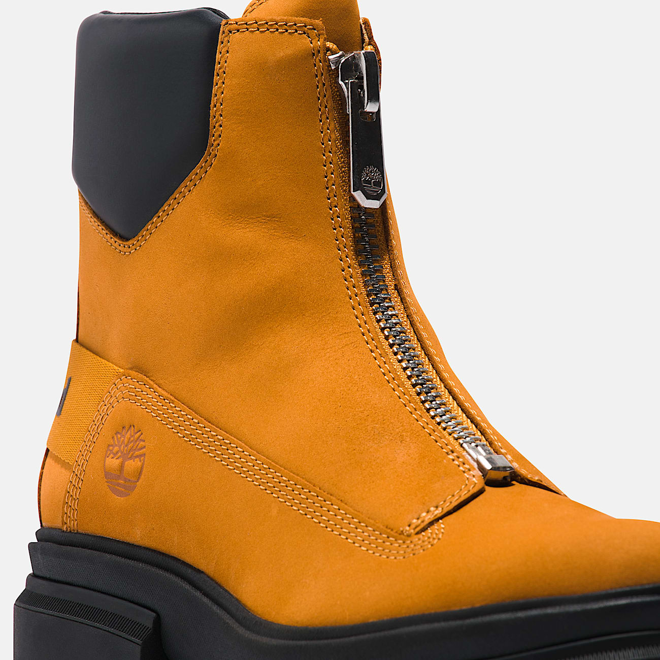 Women’s Everleigh Front-Zip Boot - 7
