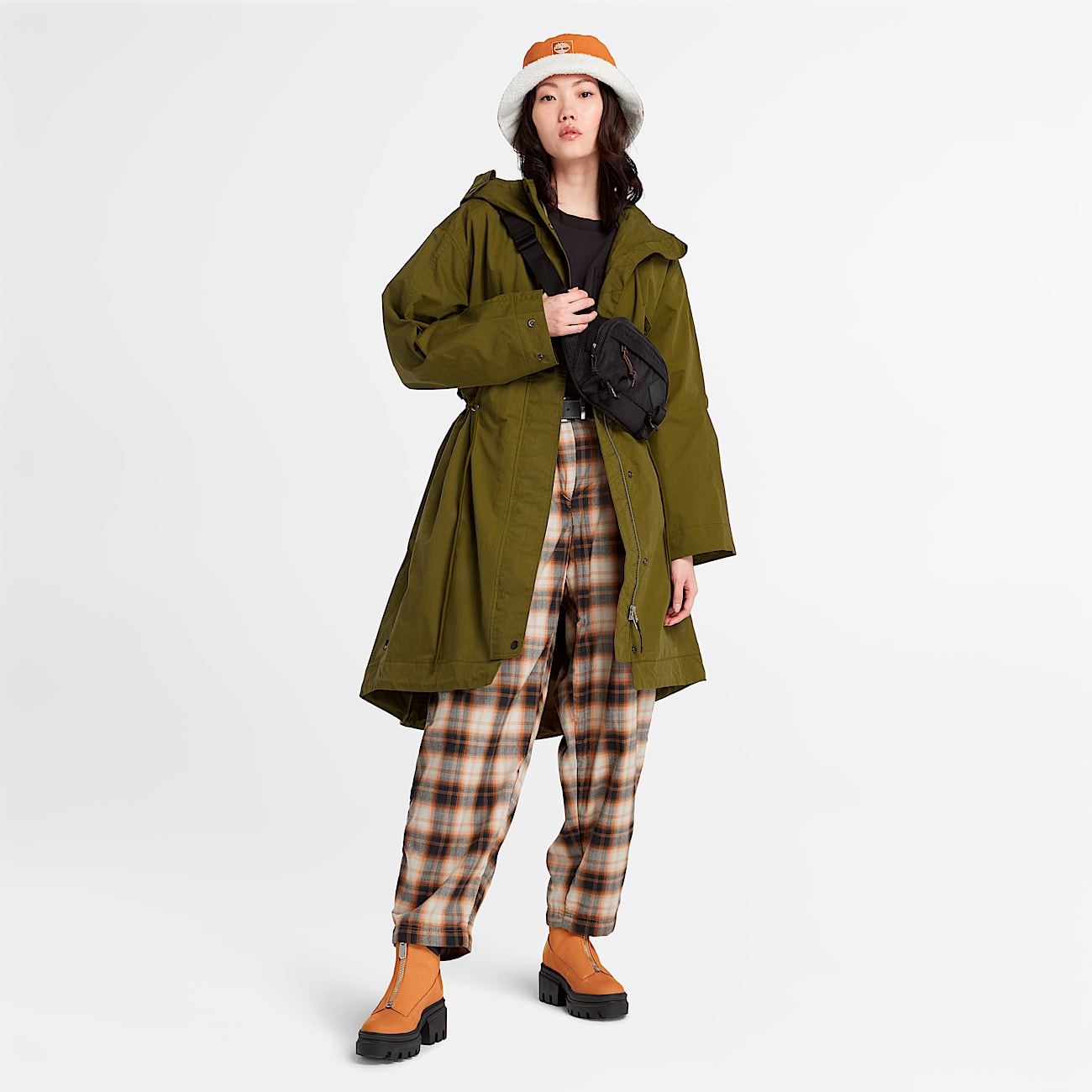 Womens Everleigh FrontZip Boot TBL Wheat Nubuck ALT8