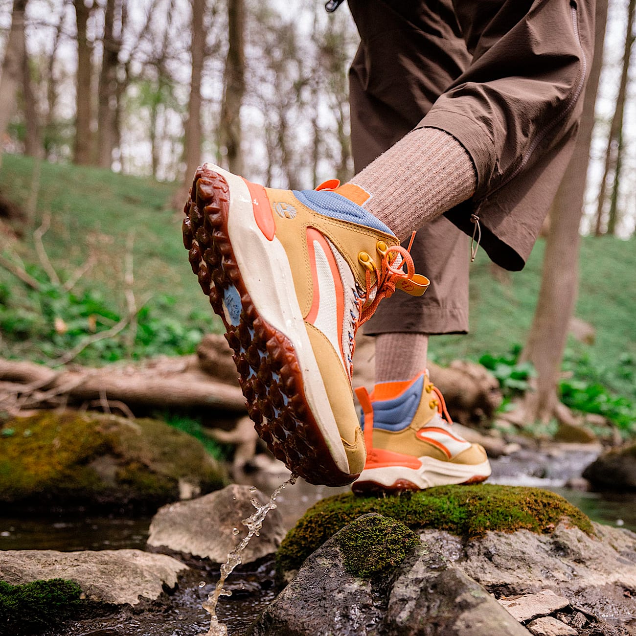 Women's Motion Access Mid Lace-Up Waterproof Hiking Boot - 2