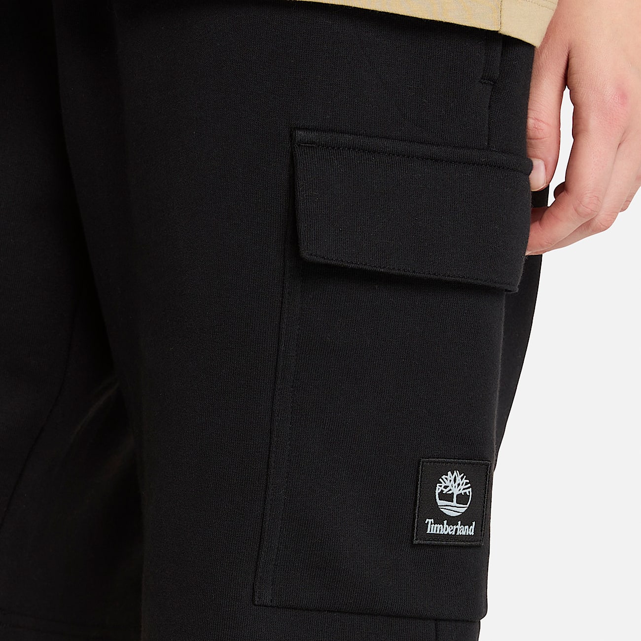 Woven Badge Cargo Sweatshort TBL Black ALT3