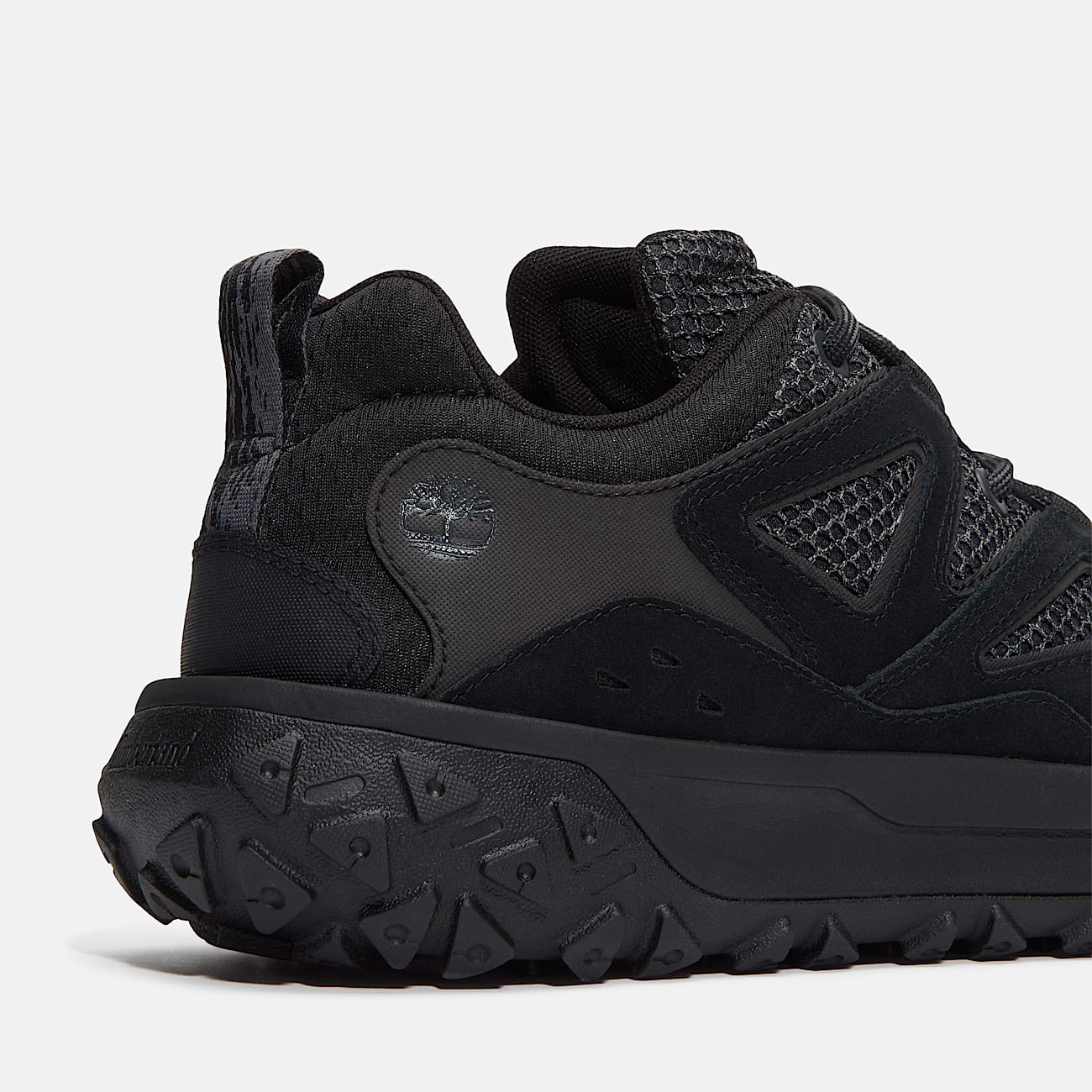 Mens GreenStride Motion 6 Low LaceUp Sneaker TBL Black Mesh ALT7