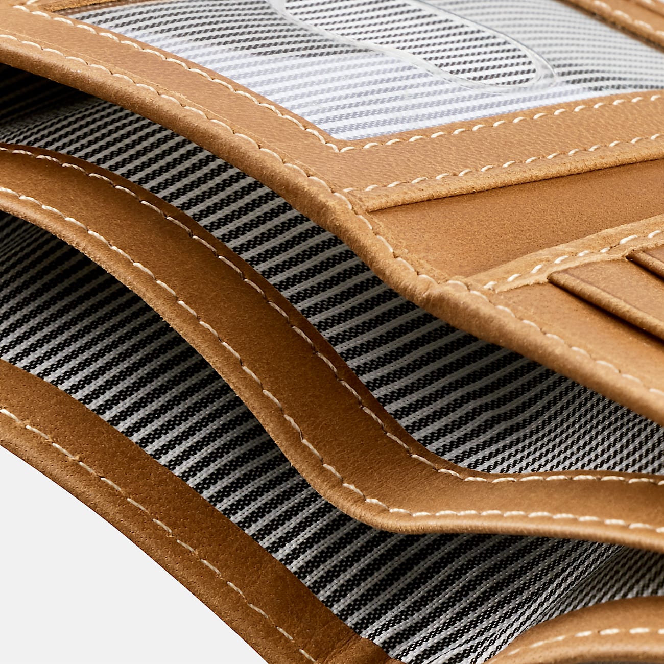 Men's Smooth Leather Trifold Wallet - 3