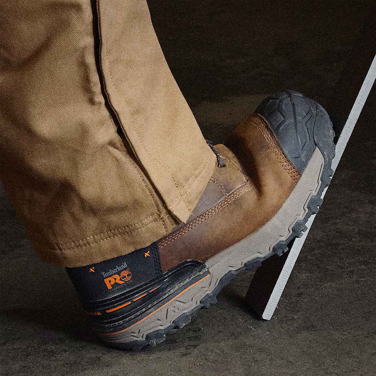 Mens Boondock Ultralight 6 Composite Toe Waterproof Work Boot TBL Medium Brown FullGrain ALTA