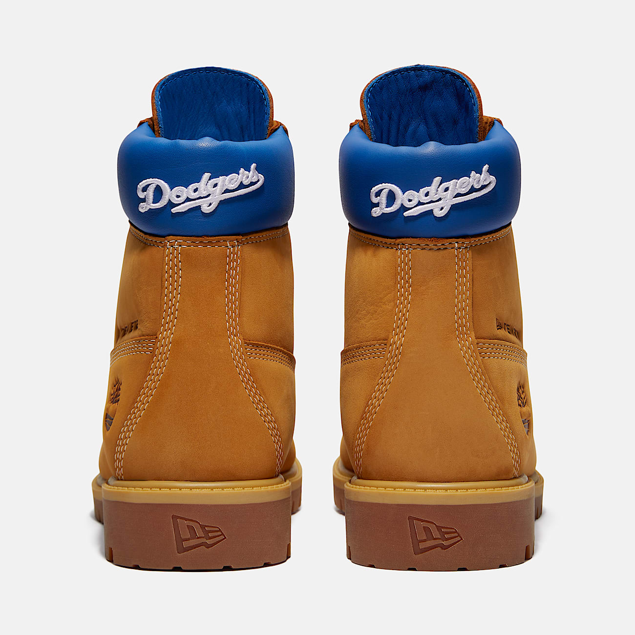 Botas impermeables Timberland Heritage de 6 pulgadas para Hombre TBL Nobuck color trigoazul medioblanco ALT5