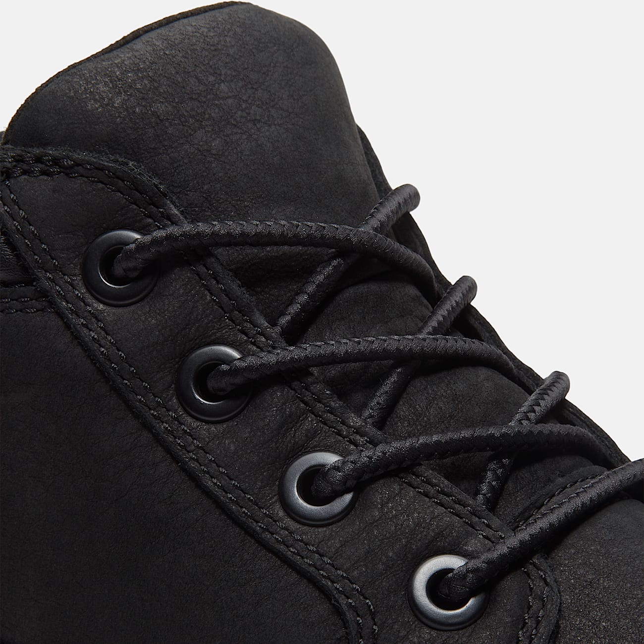 Mens Auburn Falls Waterproof Chukka Boot TBL Black Nubuck ALT7