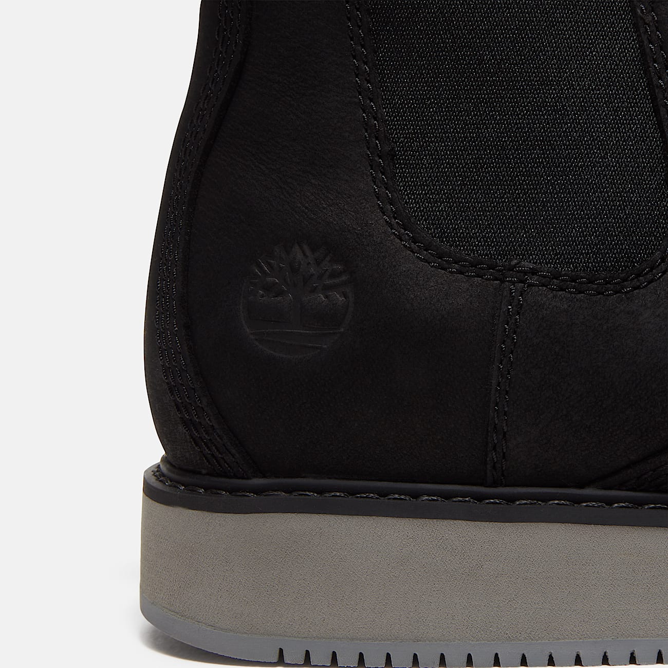 Mens Redwood Edge Chelsea Boot TBL Black Nubuck ALT7