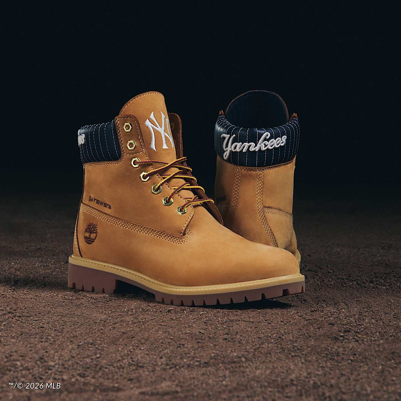 Botas impermeables Timberland Heritage de 6 pulgadas para Hombre TBL Nobuck color trigoRayas azul marino ALTA