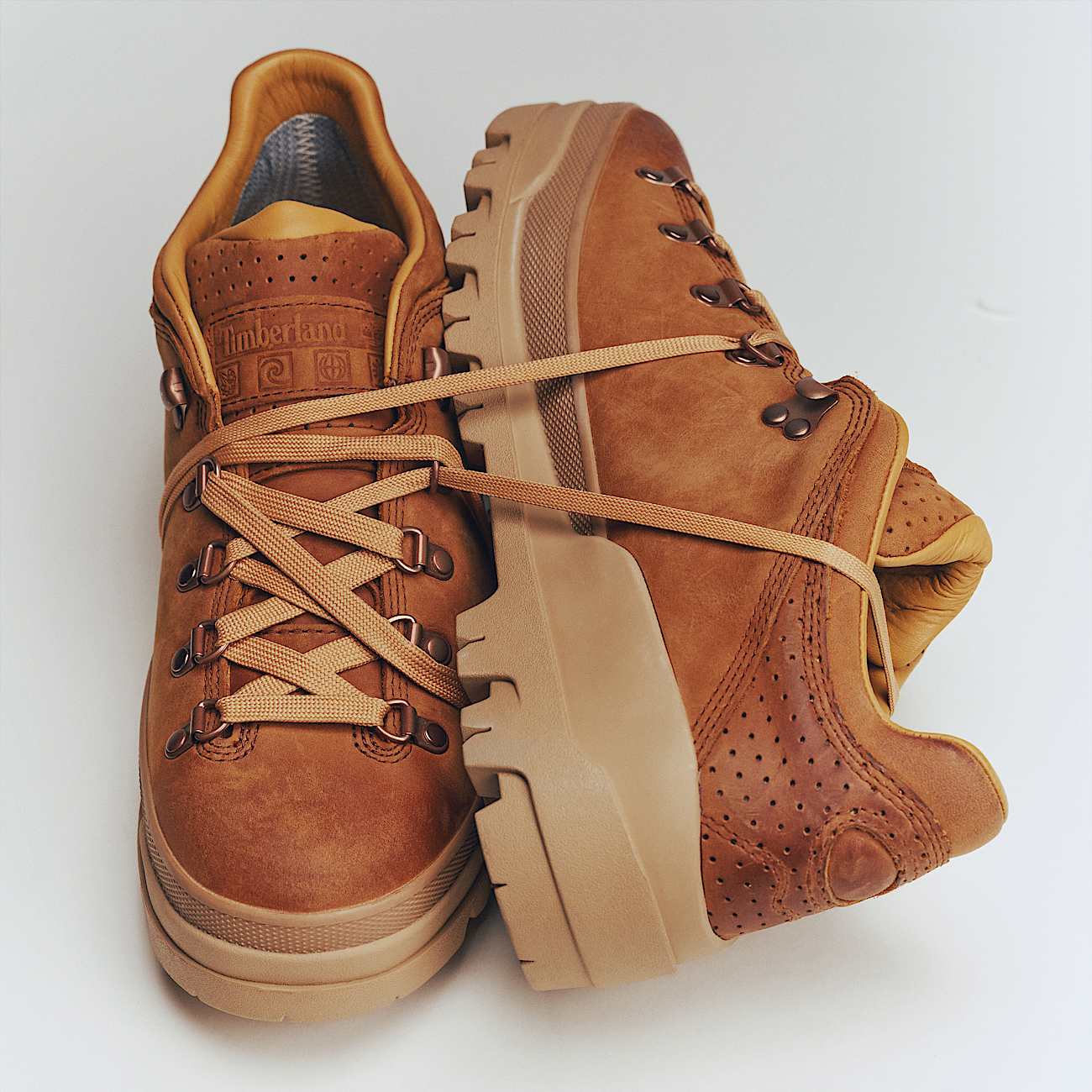 Mens World Hiker Low with GORETEX Membrane TBL Rust Nubuck ALTA