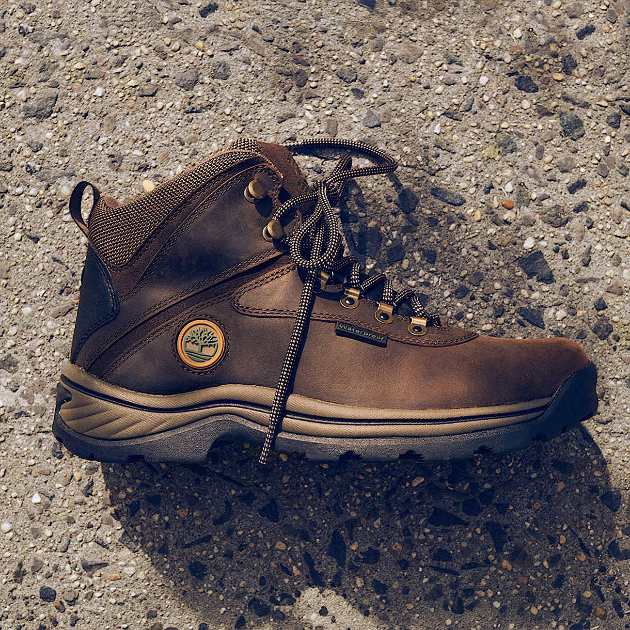 Mens White Ledge Mid Waterproof Hiking Boot TBL Brown ALTC