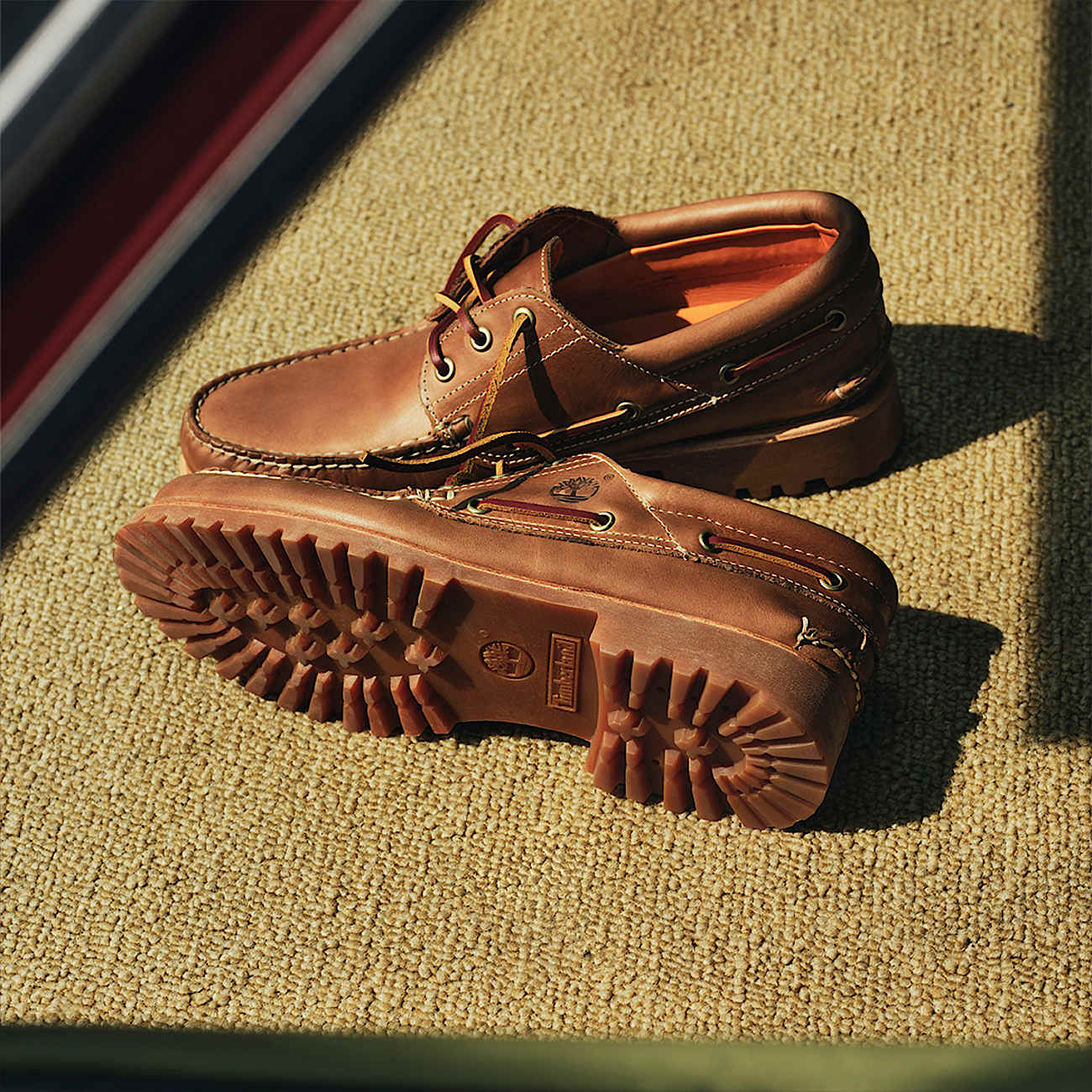 Zapatos nuticos Timberland Authentic 3Eye Lug Handsewn para Hombre TBL Piel de grano completo marrn medioMarrn medio ALTA