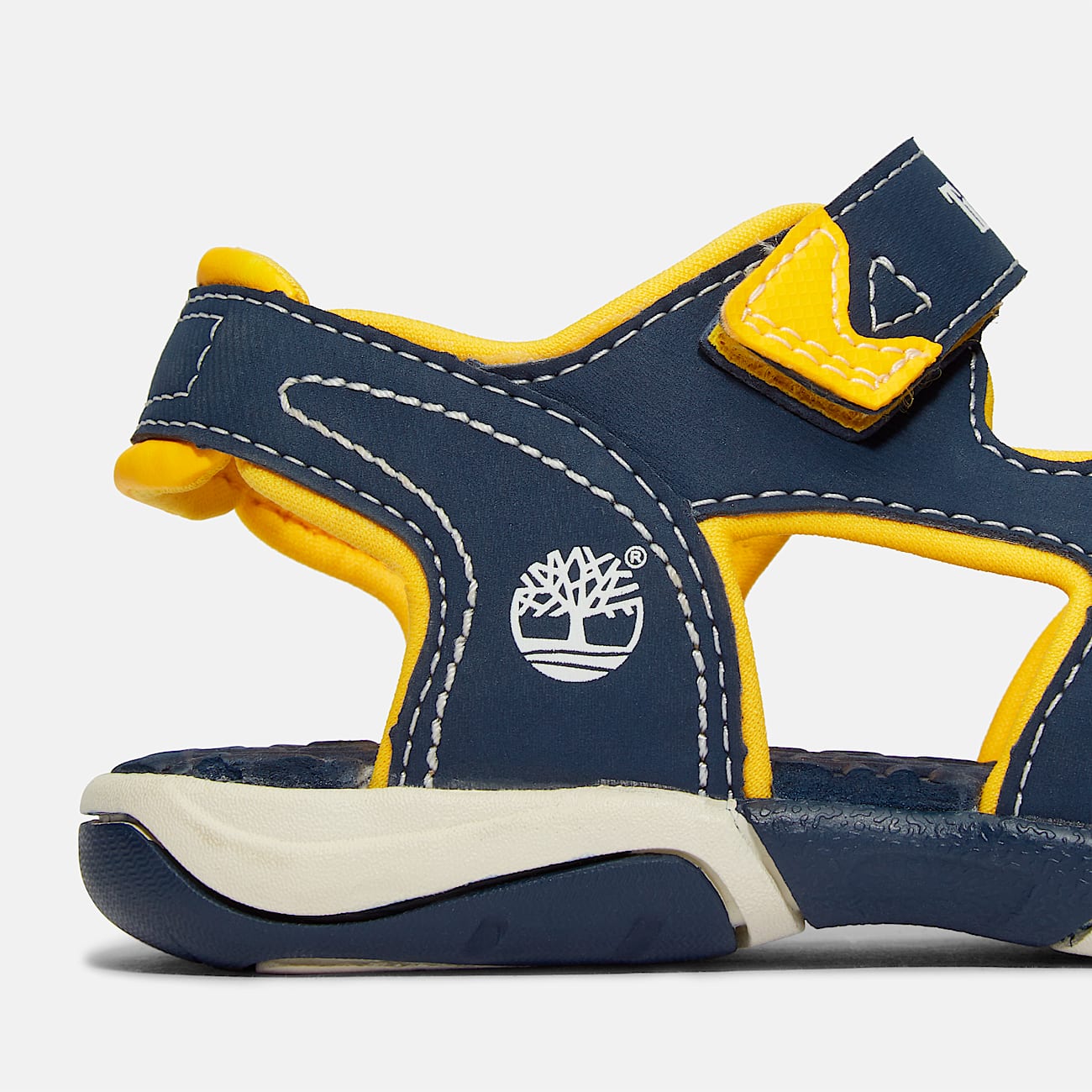 Youth Adventure Seeker 2-Strap Sandals - 7