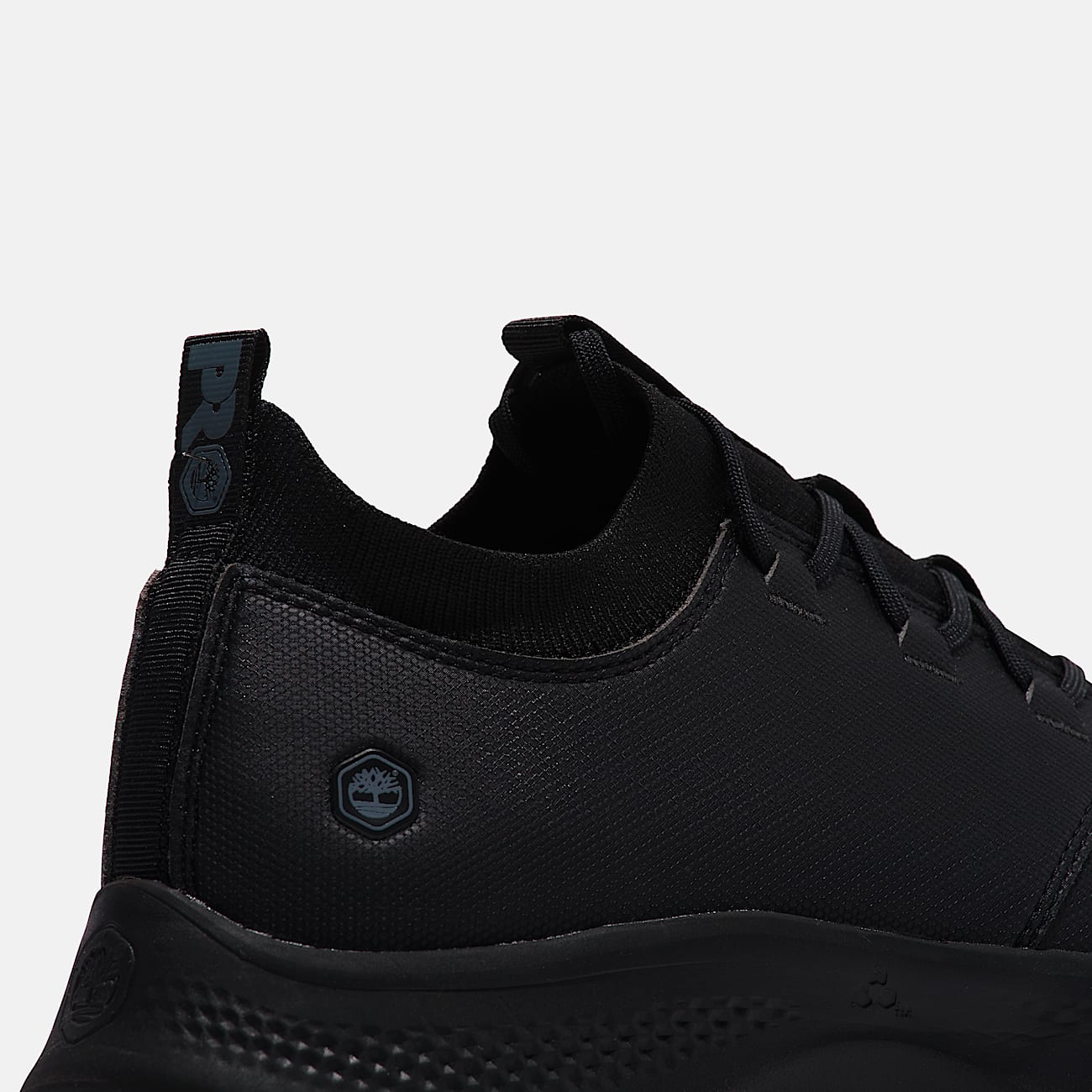 Women's Solace Max Work Sneaker - 7