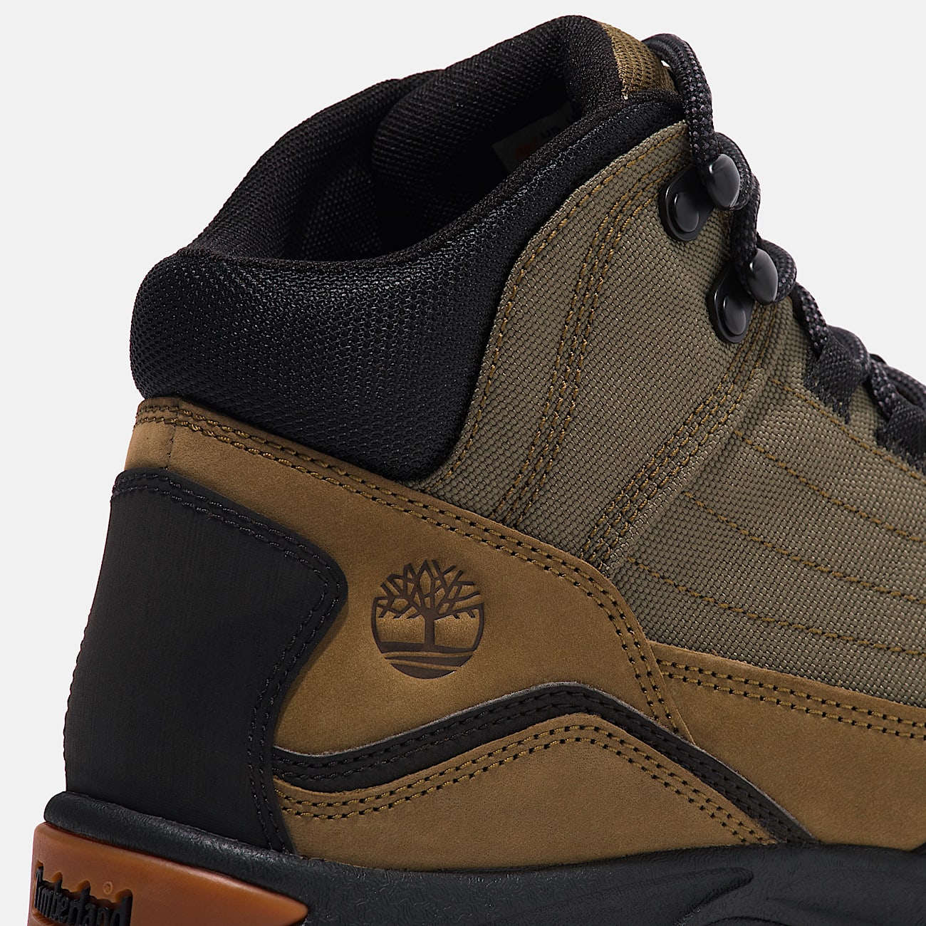 Men's Mt. Maddsen Mid Lace-Up Hiking Boot
